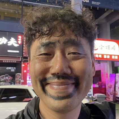 스트리머 로고