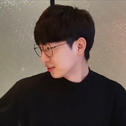 긍정인