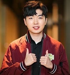 스트리머 로고