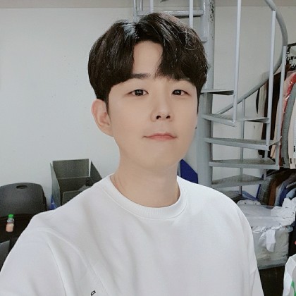 스트리머 로고