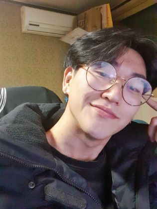 스트리머 로고